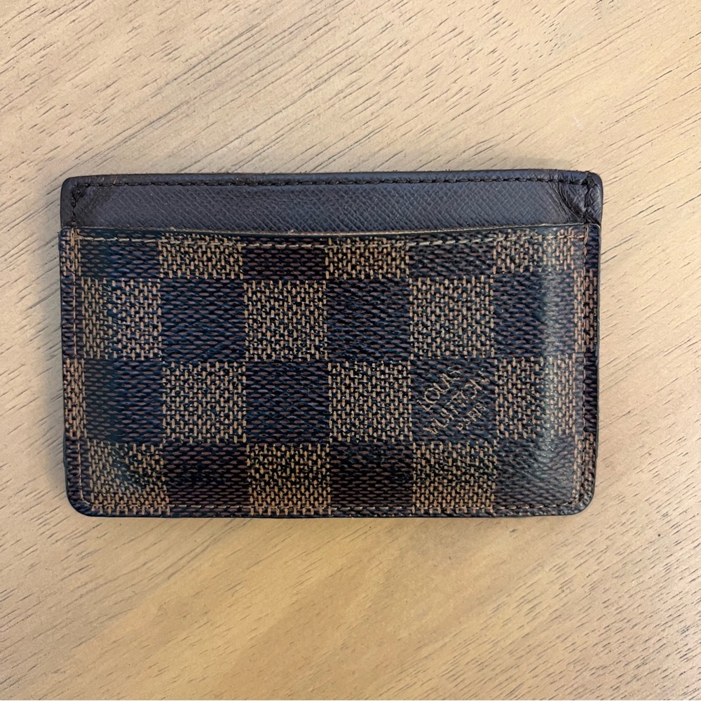 Louis Vuitton Damier Ebenecard holder
